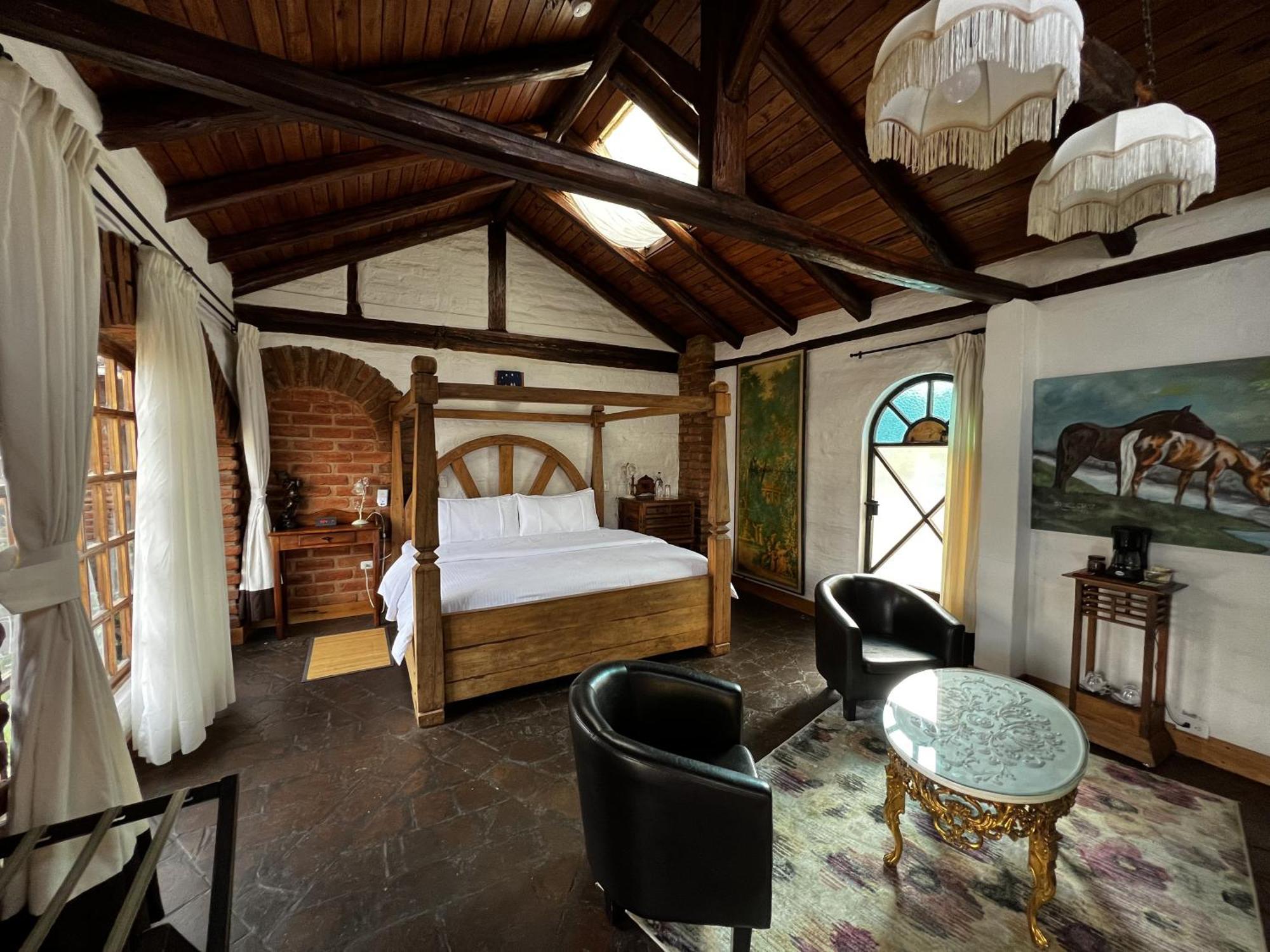 Hacienda Jimenita Wildlife Reserve Puembo Extérieur photo